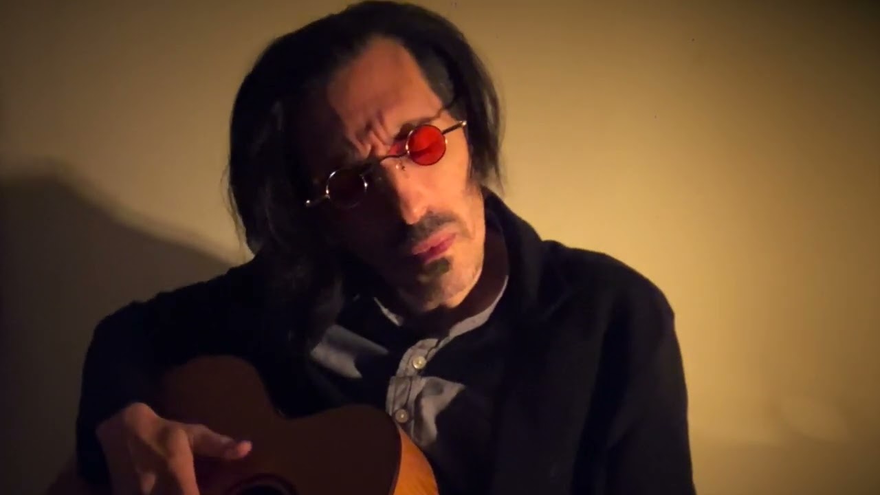 Marc Lowe - Home acoustic performance recorded on Dec. 27, 2025