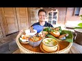 Green Bamboo Curry!! VILLAGE THAI FOOD in Sukhothai, Thailand! 🇹🇭 บ้านนาต้นจั่น