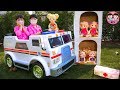 หนูยิ้มหนูแย้ม | ขับรถพยาบาลช่วยเด็ก Pretend play and Ride-on the Ambulance