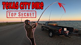 Casting Into the DEEP Channel for BIG Fish (Texas City Dike)