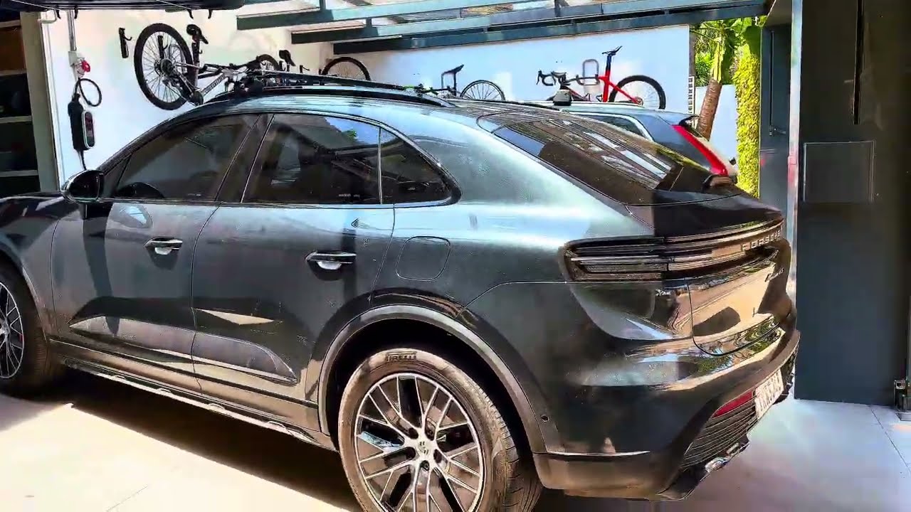 Porsche Macan 2025: Rack Thule Wingbar Edge Black 7206