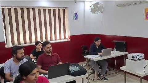 Coding Bytes Classroom Sessions | Learn Python Programming in Rohini Delhi