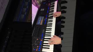 Video-Miniaturansicht von „U2 - Pride (In The Name of Love) (Cover on Yamaha Genos)“