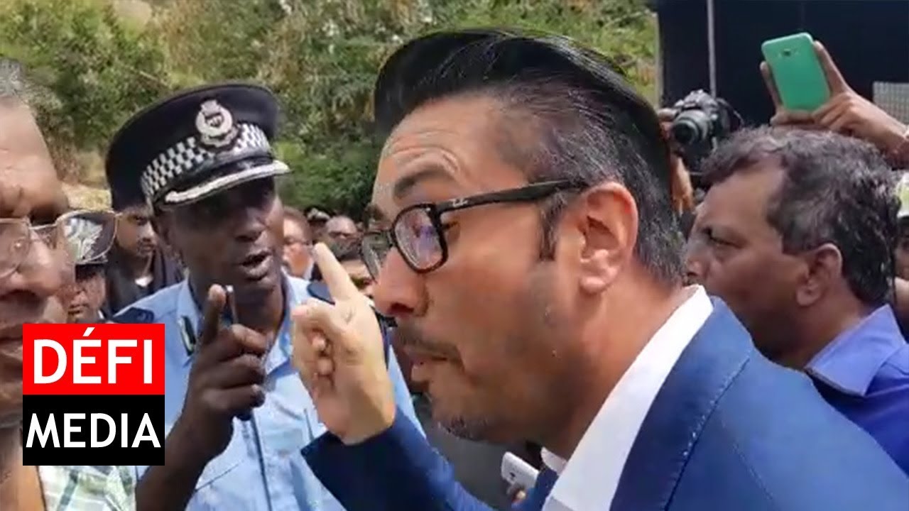 Metro Express : altercation entre Shakeel Mohamed et un policier