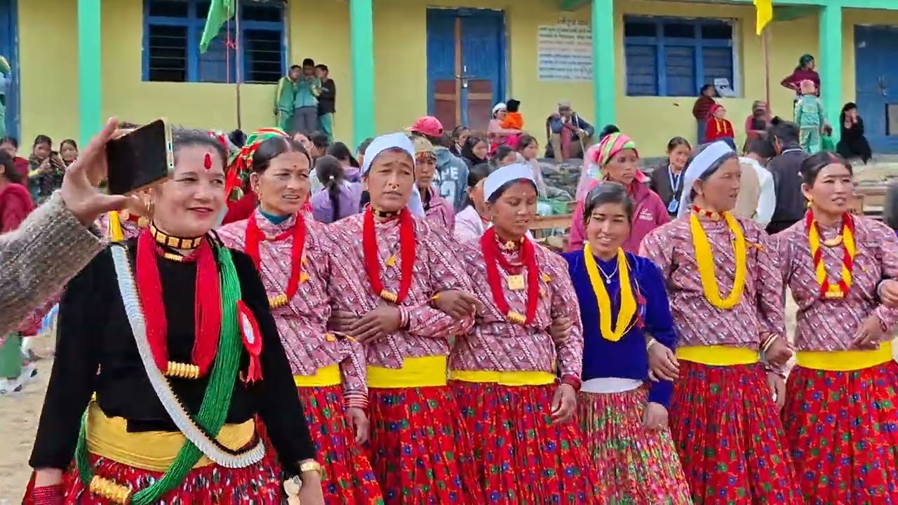देउडा प्रस्तुति | Prakash Khatri & Kesari Bohara | Surma Gaunpalika, Bajhang | Nepali Cultural Dance