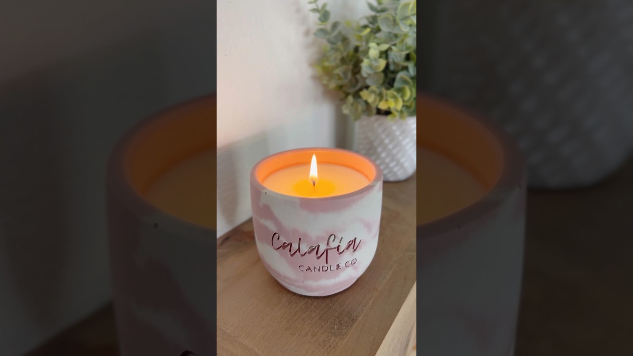 Finally time to test candles in the new jars! 🤍 