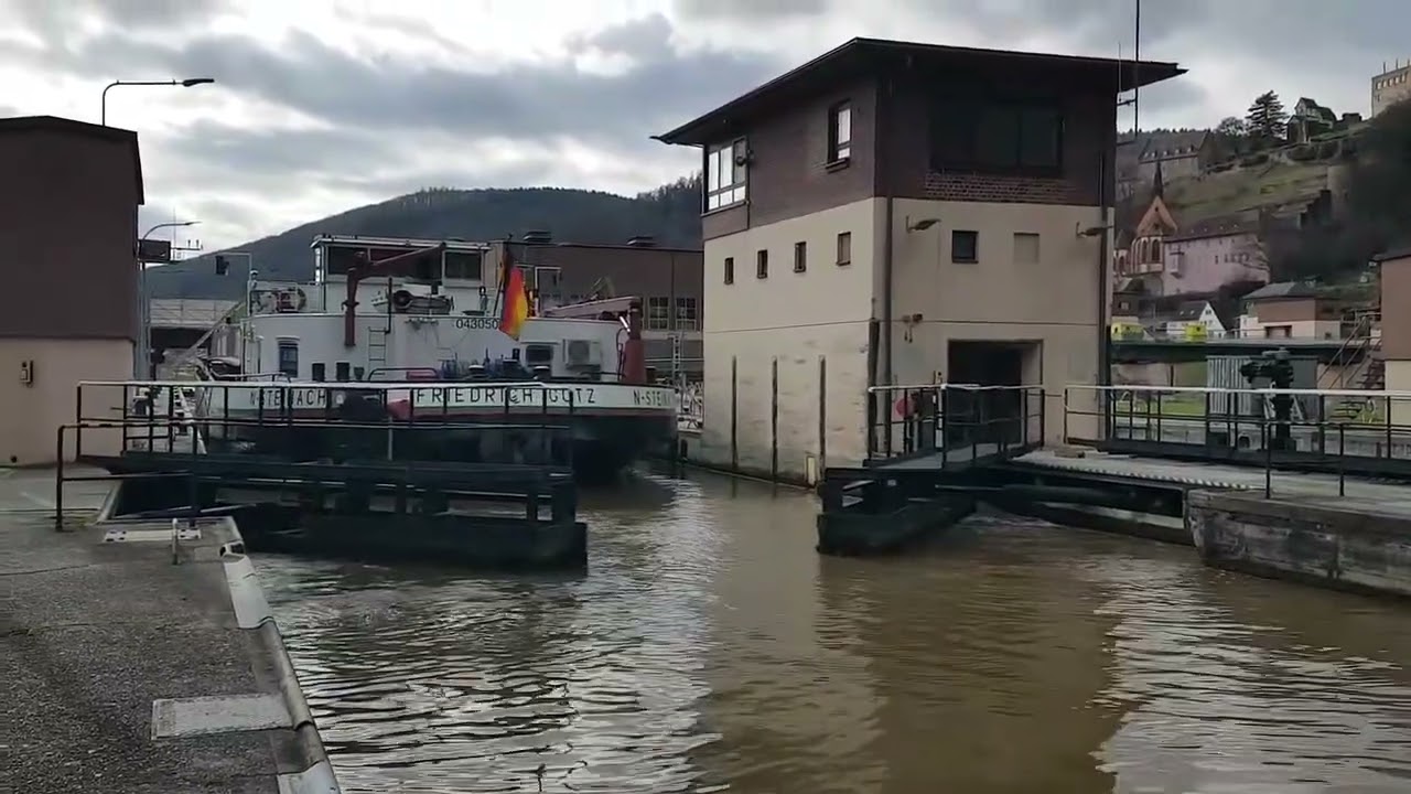 Neckar Staustufe  Hirschhorn 😉Schleuse 🕐 28.2.2026