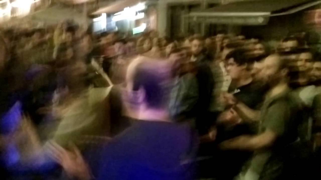 Bottlecap doin' the Wolf Hustle