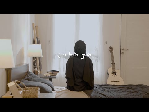 Feby Putri - Cahaya (Official Lyric Video)