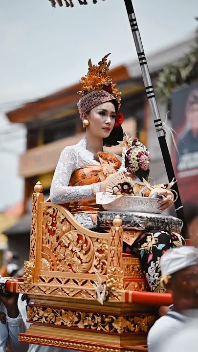 Pesona Ida Ayu angga griya #jerogedesanur daweg palebon Atu Niang Parisani