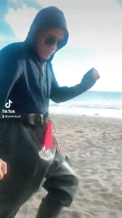 Our flag means death “wave prepped!” (Behind the scenes) by Stef Nico, 2021.