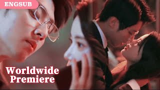 CEO gedrogeerd met lustdrank! Prikt secretaresse tegen muur voor eindeloze kussen! 💋 | Top van on...