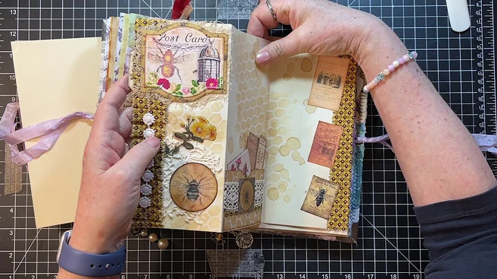 Making Ephemera! - Tri-fold Page Flip