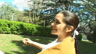 Video voorbeeld van ""EL PAJARILLO" Danza Tradicional Argentina"