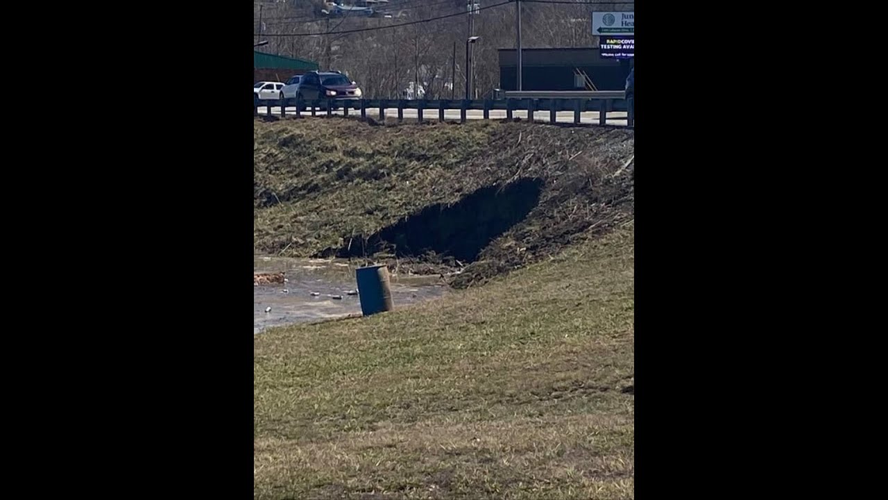 DAM BREAK !!! What's going on with Panbowl Lake and is her dam giving