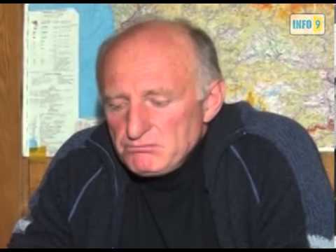 ორი ამორტიზებული მანქანა