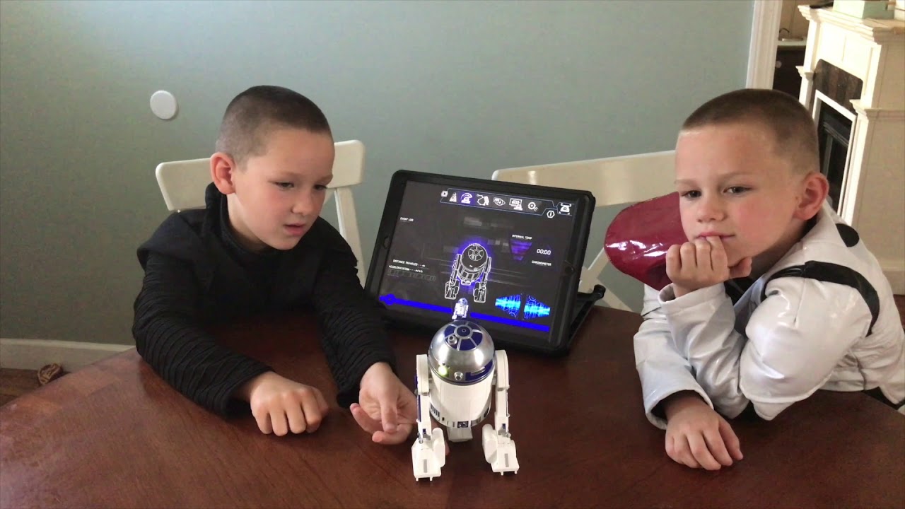 magic box toys Magic Box: Sphero R2-D2
