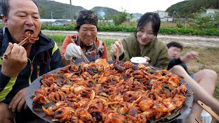 Stir-fried cuttlefish and webfoot octopus that we caught ourselves - Mukbang eating show