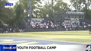 Local NFL player hosts youth football camp today