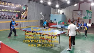 Bapak-bapak Semangat Cari Sehat Melalui Tenis Meja di GOR PTM GSG Jakarta, Rabu (8/5/2024)