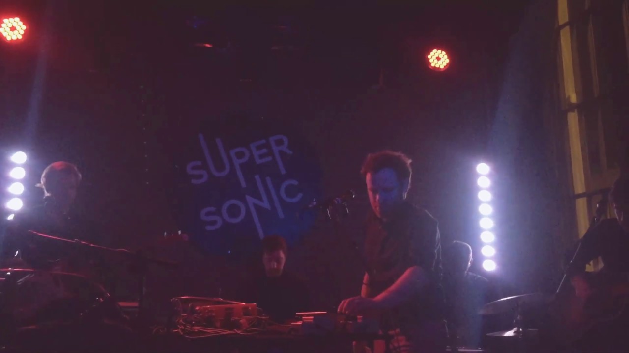 RoyaL Canoe - I am collapsing so slowly