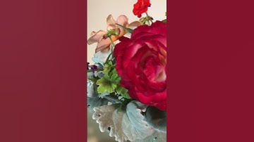 Happy Sunday! It’s first day of Fall. I really love this Sunday bouquet and hope you enjoy it too.