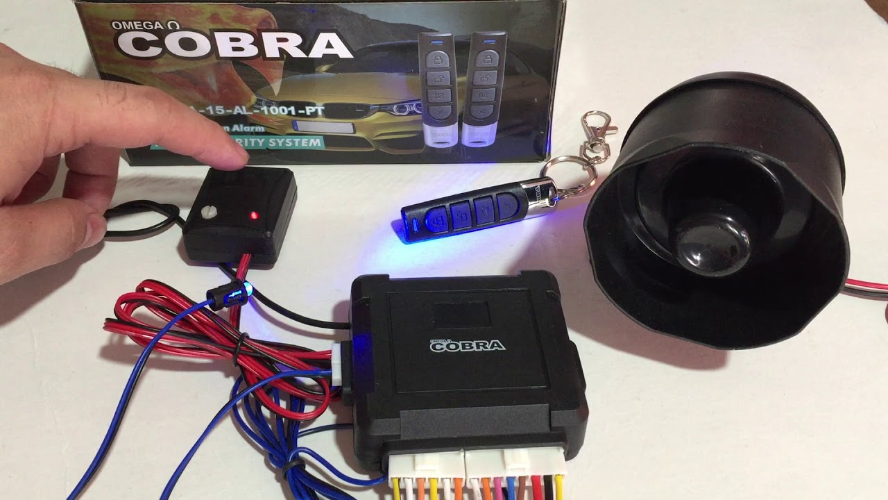 Сигнализация пиликает. Автосигнализация Alarm auto Security System. Сигнализация Cobra 4918.. Cobra 4600 сигнализация. Автомобильная сигнализация Cobra брелок.