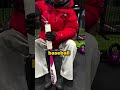 this guy is wrapping a Baseball Bat Spiral Grip(gripfix_silicone)⚾😯