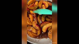 Let’s make… brown sugar peaches!!! #cookingwithcoachm Resimi