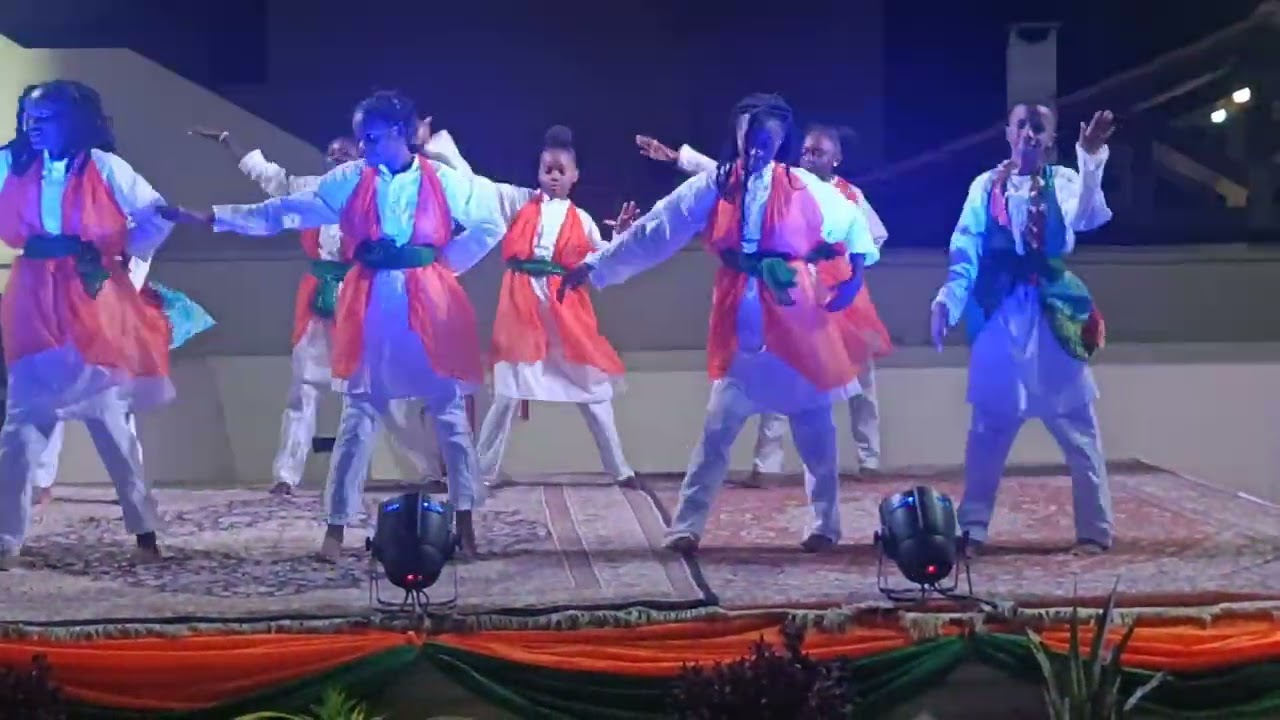 Jai Ho performance by Angolan Students at Indian Embassy Luanda