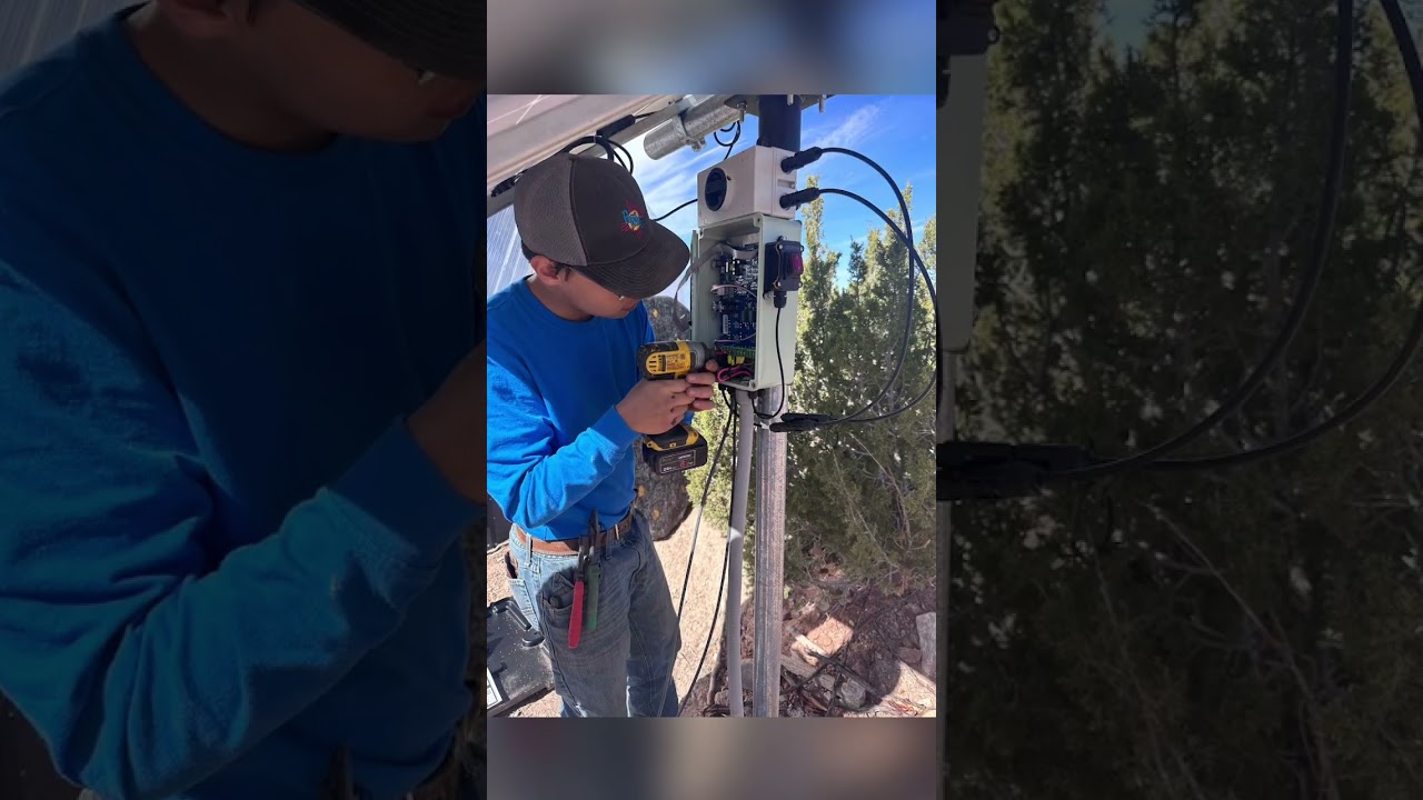 Photovoltaic pump system designed for optimal efficiency in greenhouse environments.