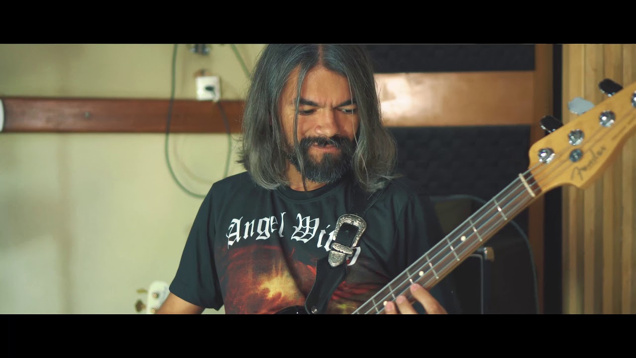 Frevo 'N' Roll - Cabelo de Fogo - Maestro Nunes