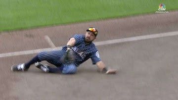 CWS@DET: Eaton runs long way for nice sliding catch