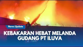 MALAM MENCEKAM Langit Cikopo Memerah! Kebakaran Hebat Gudang PT Iluva Mengamuk