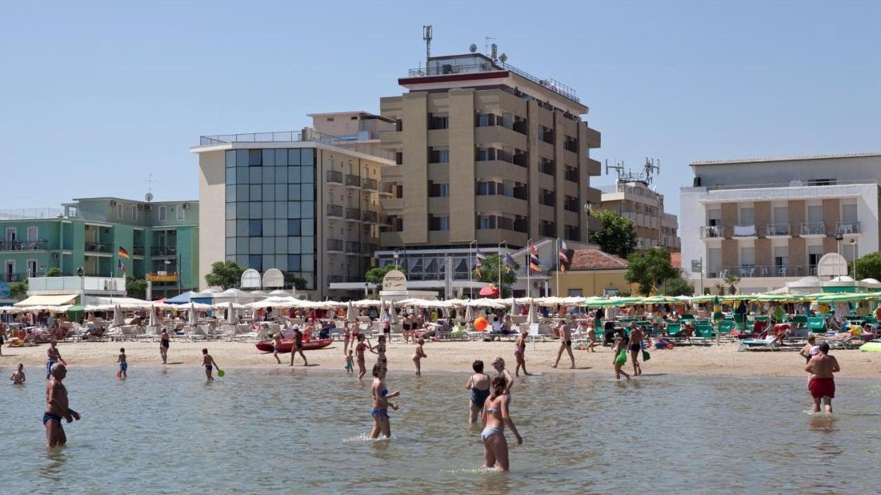 Hotel President, Bellaria-Igea Marina, Italy