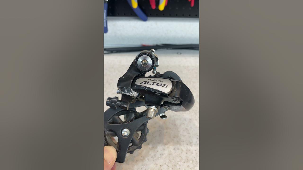 replace rear derailleur and hanger shorts YouTube