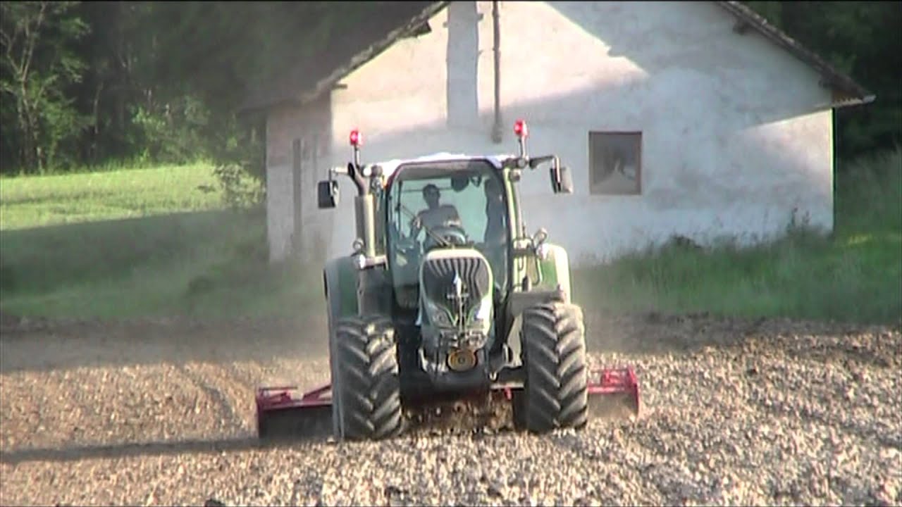fendt 720 vario SCR et herse Kuhn HR 4004