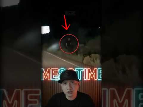 ظن أنه إنسان حتى رأى وجهه