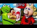 Miss Piggy and Kermit the Frog's Drive Thru Dinner Date! (Wendy's)