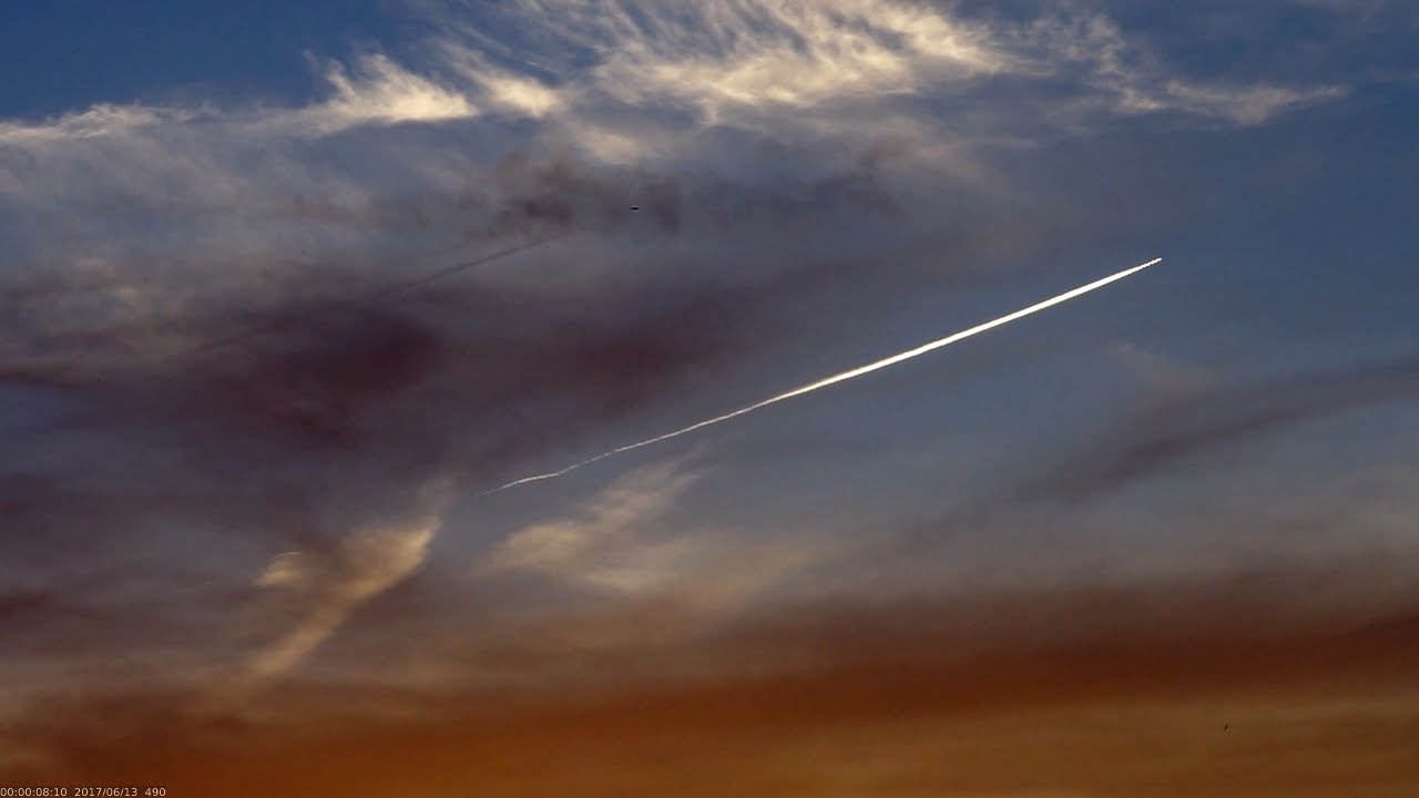 Zone Six - "Raining Sugar Kane Ritual" (geo engineering 06/2017 sky cocktails)