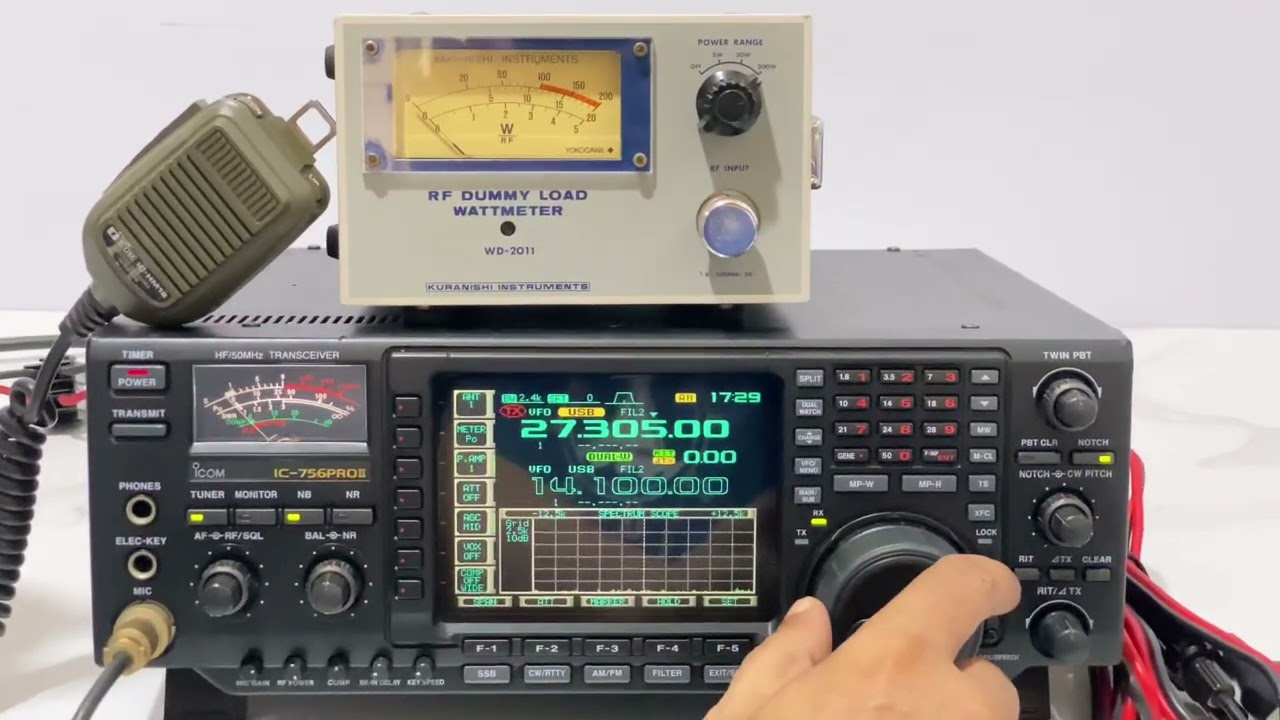 Icom IC-756 Pro 2 HF/50MHz 120W Open - YouTube