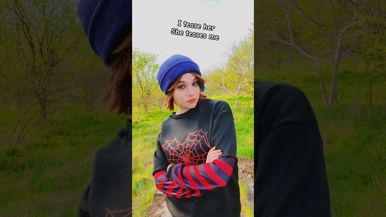 We have a lot of fun! | Chloe & Rachel @nikkihatsunecosplay Life is Strange BTS #cosplay #shorts