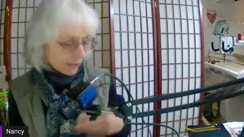 Learn How to Add Quilt Embellishments
