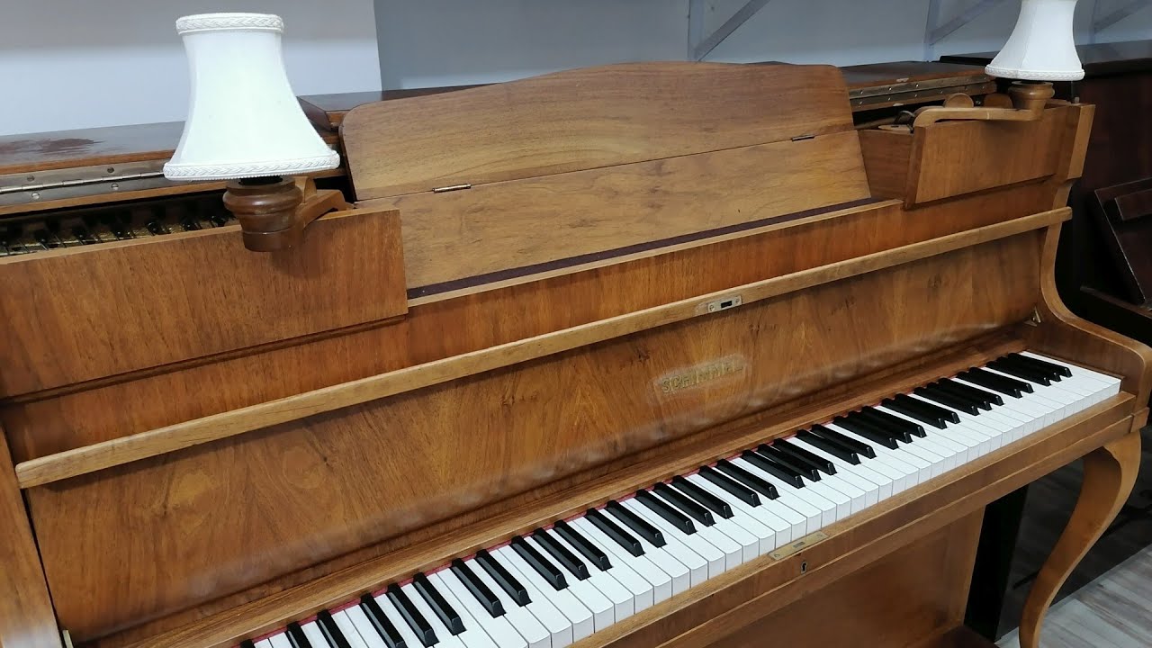 пианино для продажи SCHIMMEL Chippendale