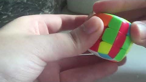 Coogam Qiyi Cube Keychain 3x3 Mini Pocket Speed Cube Key Ring Keyring Puzzle Fidget Toy 1.38in