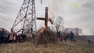 В Запоріжжі спалили опудало путіна