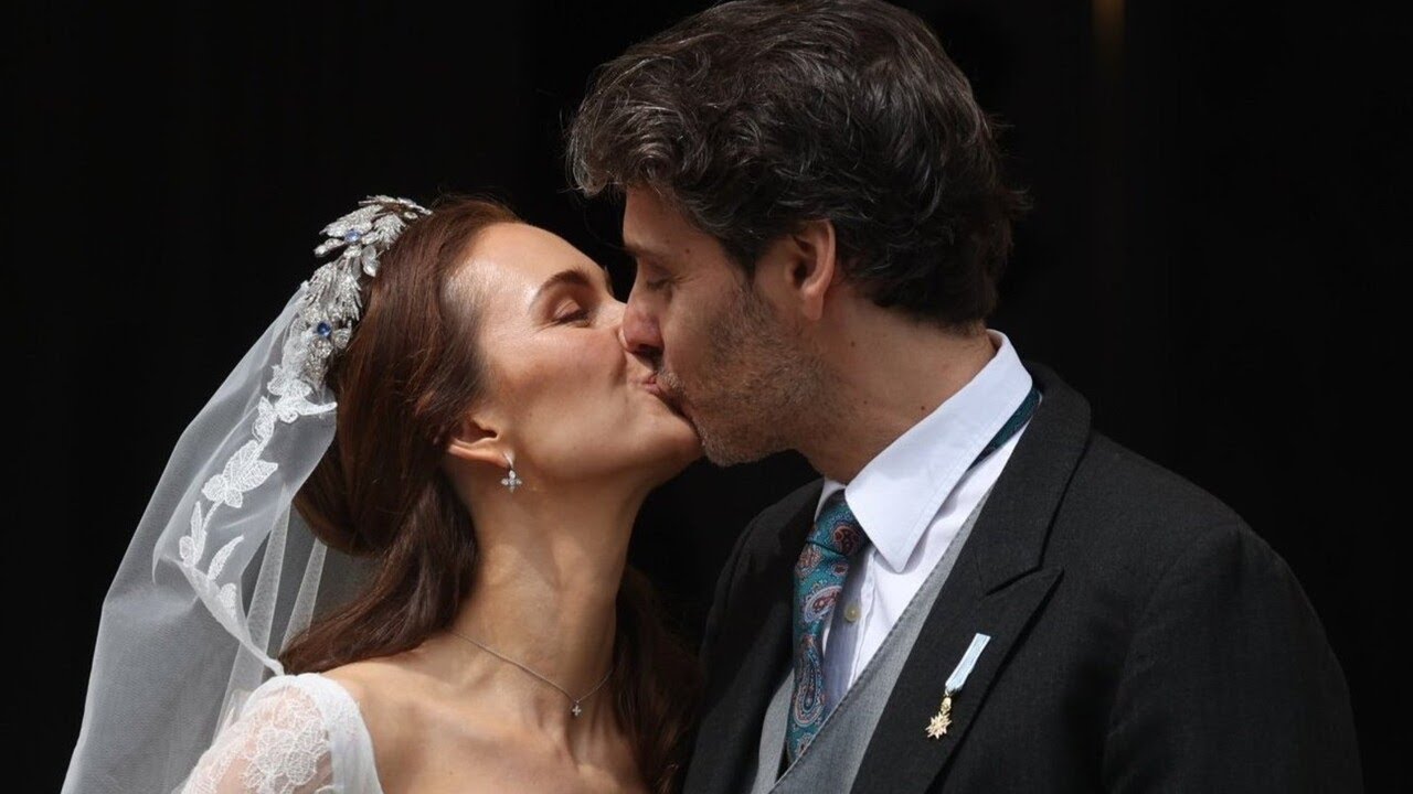 Princess Sophie Evekink FAINTS While Marrying Prince Ludwig Of Bavaria