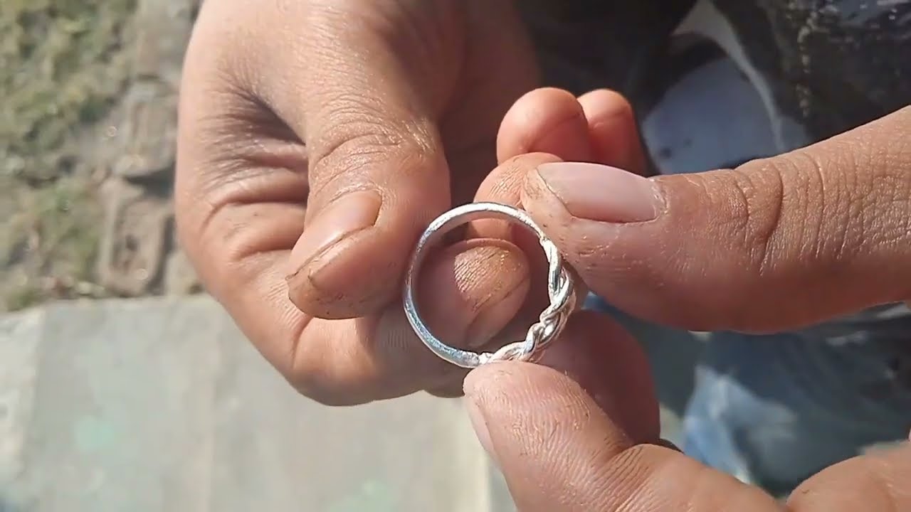 How to make this silver wire ring design - YouTube