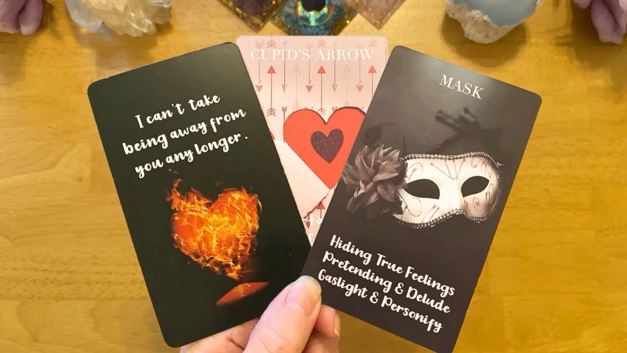 THEY'RE READY TO CHASE YOU LIKE CRAZY AFTER HOLDING BACK THEIR FEELINGS 😘 (COLLECTIVE LOVE READING)