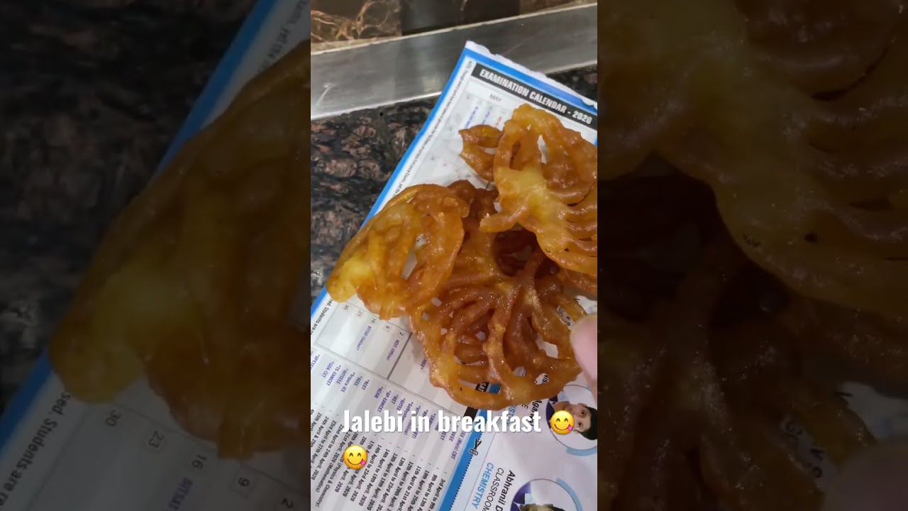 Jalebi in breakfast 😋😍 